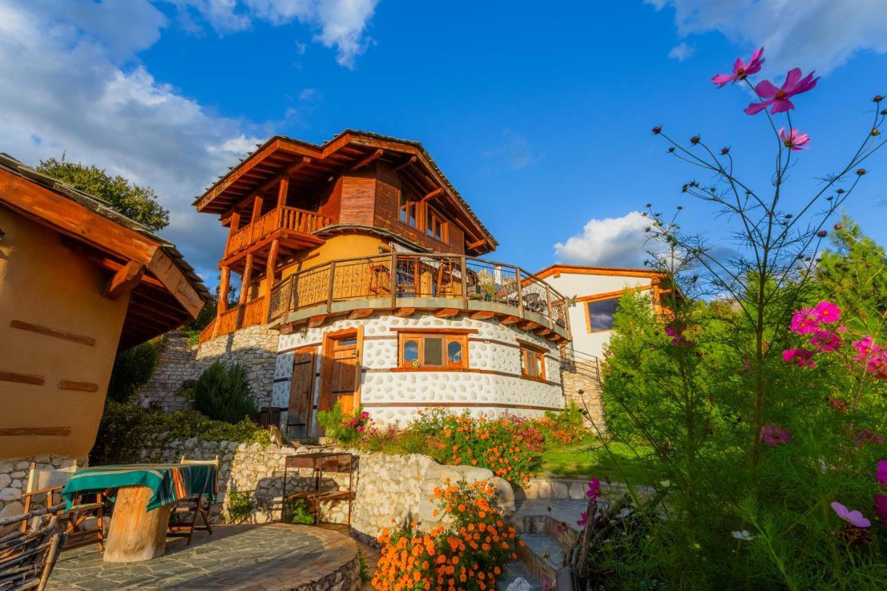 Eco Village Under The Cliffs Ilindentsi Luaran gambar