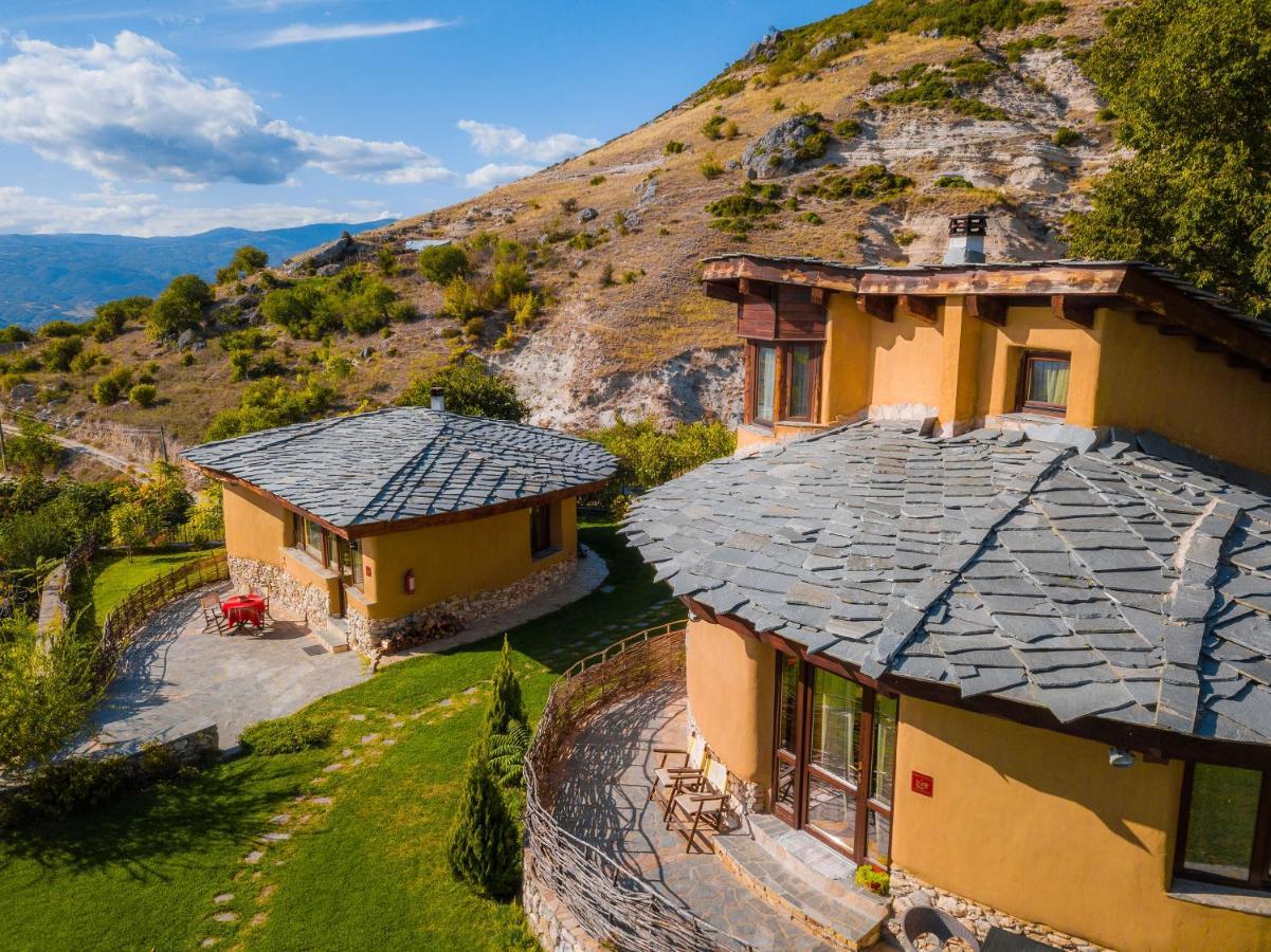 Eco Village Under The Cliffs Ilindentsi Luaran gambar
