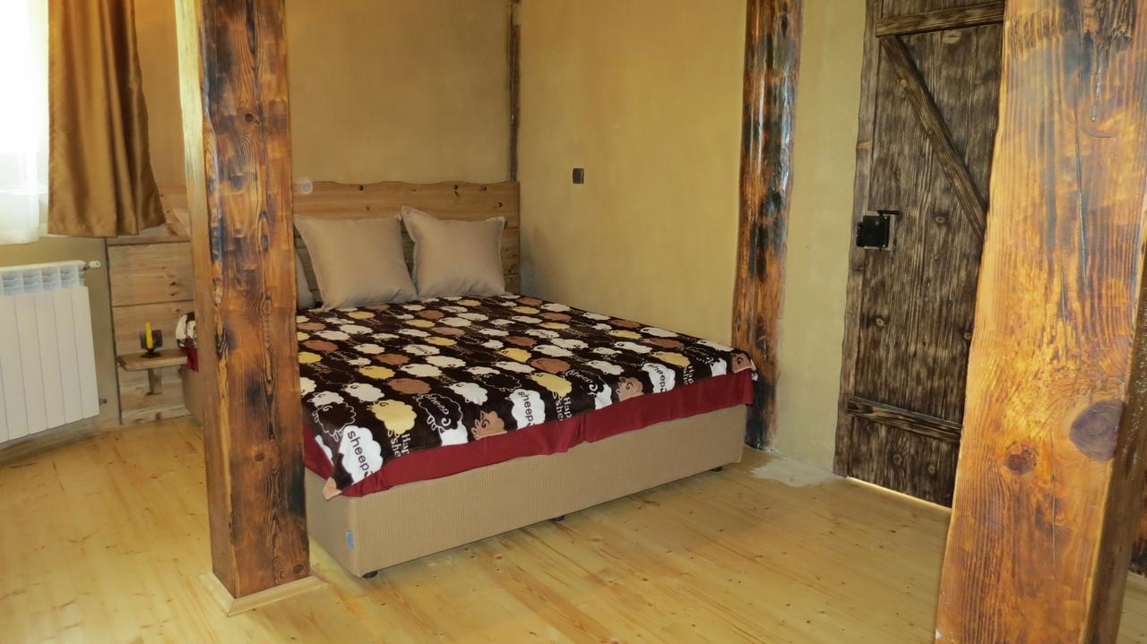 Eco Village Under The Cliffs Ilindentsi Luaran gambar