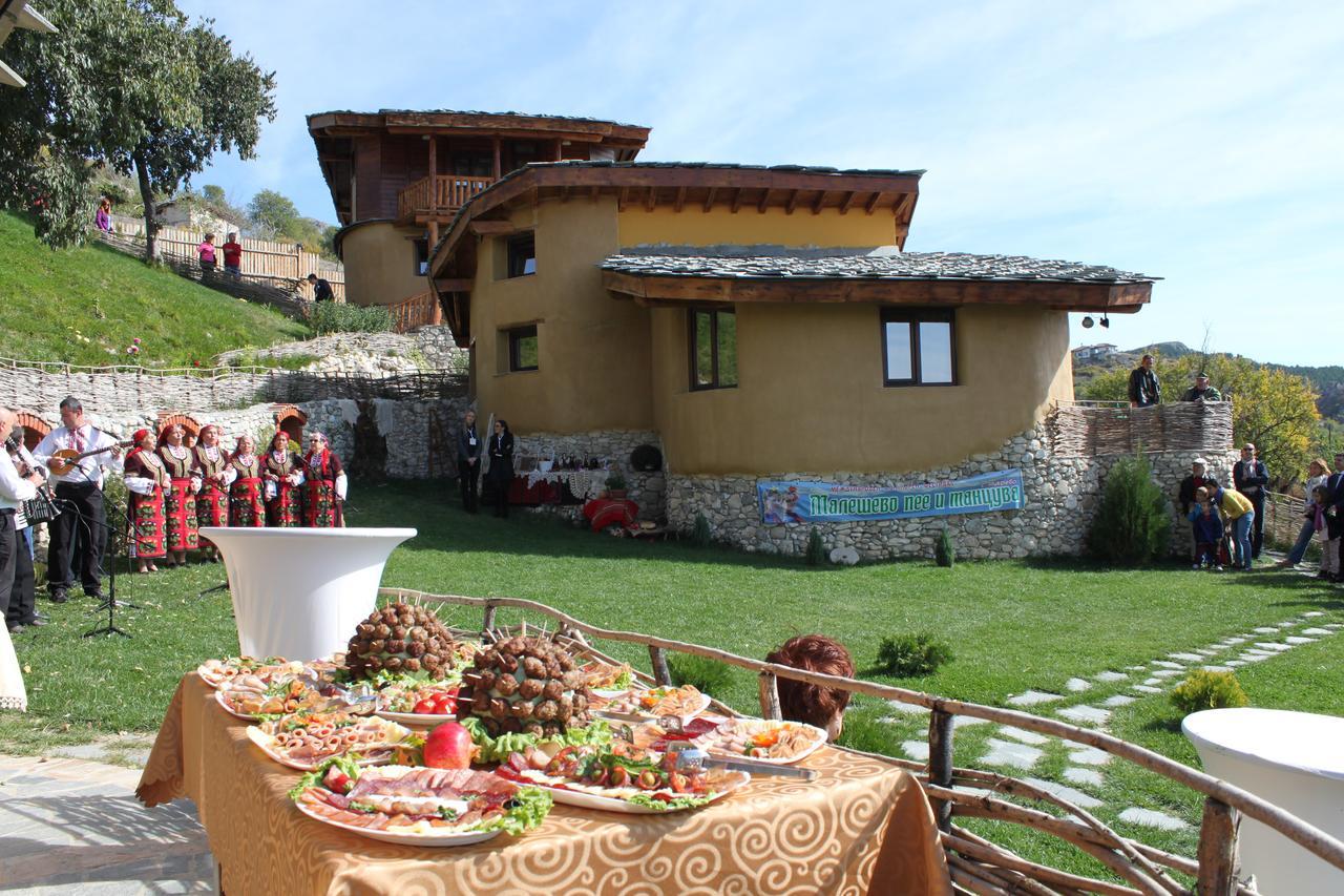 Eco Village Under The Cliffs Ilindentsi Luaran gambar