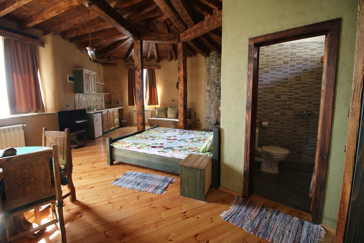 Eco Village Under The Cliffs Ilindentsi Luaran gambar